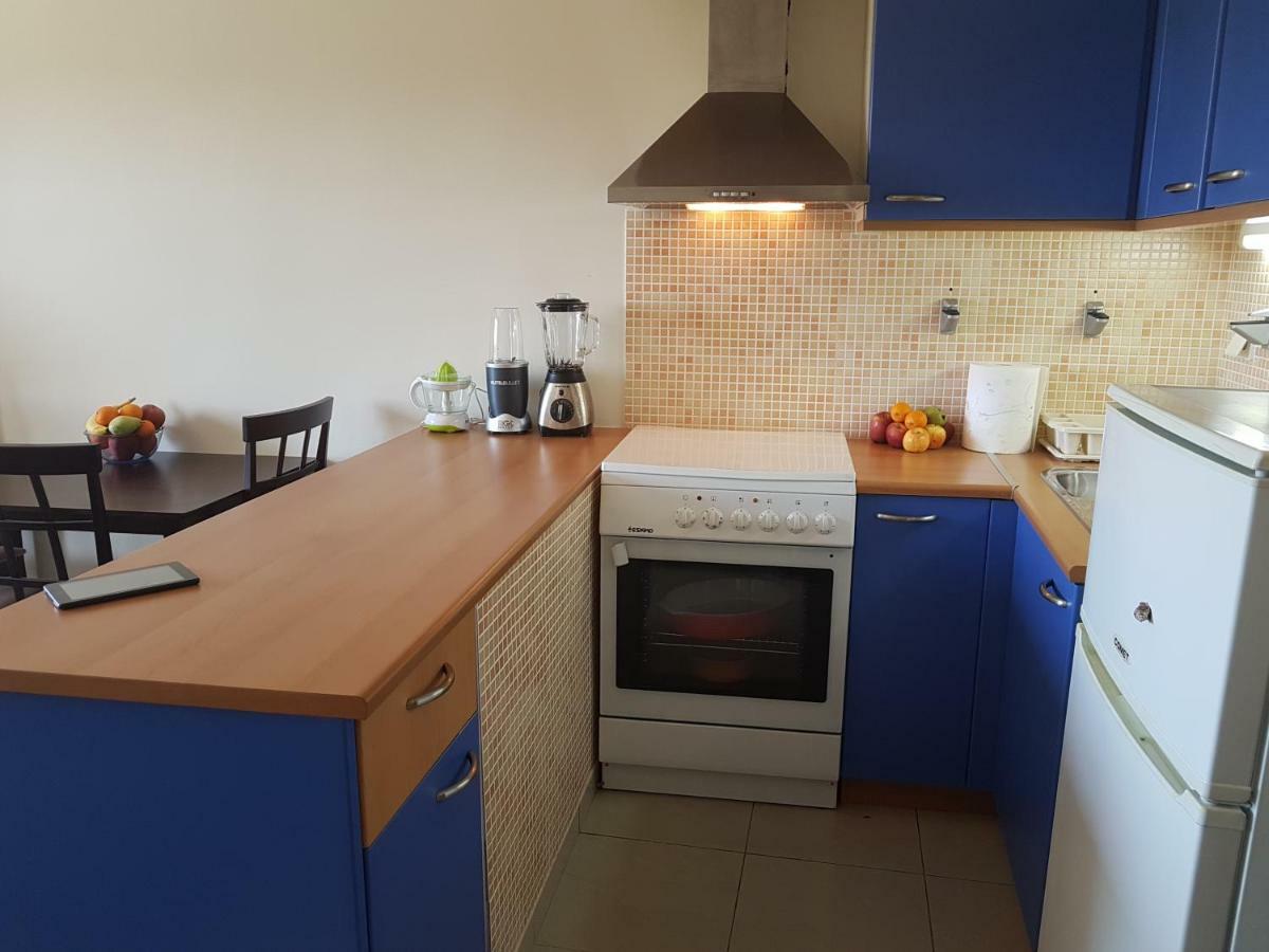 Christina'S Beachside Apartment ريو المظهر الخارجي الصورة